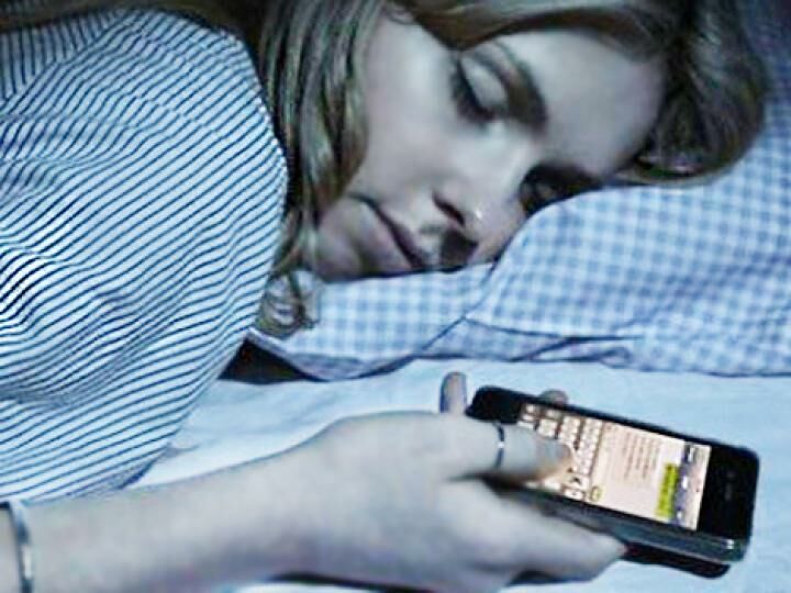 11 Penyakit Mengerikan Akibat Penggunaan Smartphone