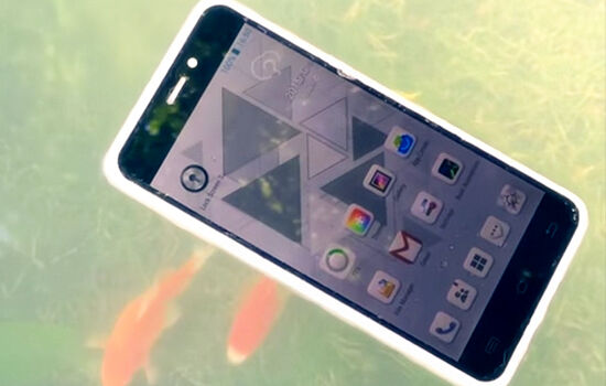 4 Smartphone Unik2