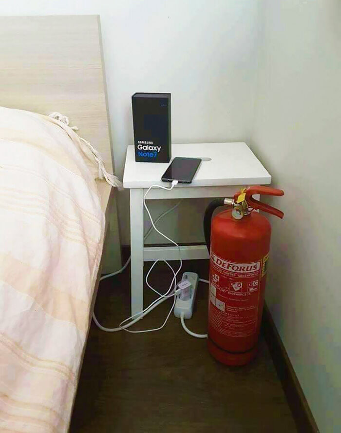Respon Lucu Samsung Galaxy Note 7 Meledak 6