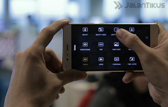Alasan Gak Butuh Smartphone Dengan Kamera 20mp 9