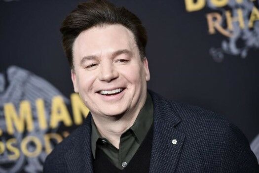 Artis Hollywood Paling Galak Mike Myers 13536