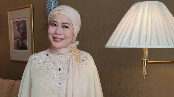 Dewi Yull 552f2