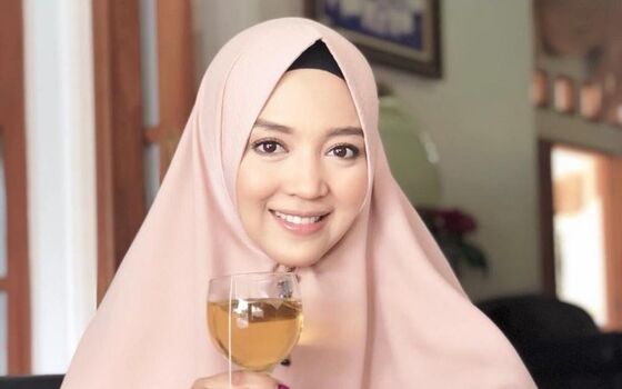 Sudah Siap 5 Artis Indonesia Ini Malah Batal Nikah Nuri Maulida 098a6