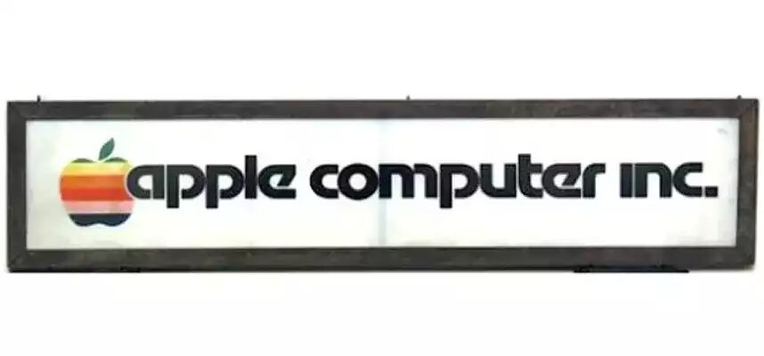 Produk Apple Termahal Di Dunia 7