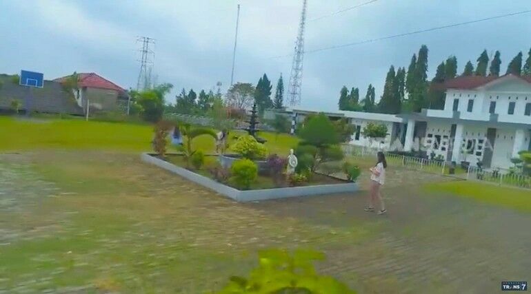 Taman Kecil Irene Sukandar 468ca
