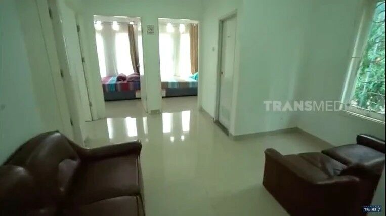 Kamar Kamar Di Rumah Irene Sukandar B589d