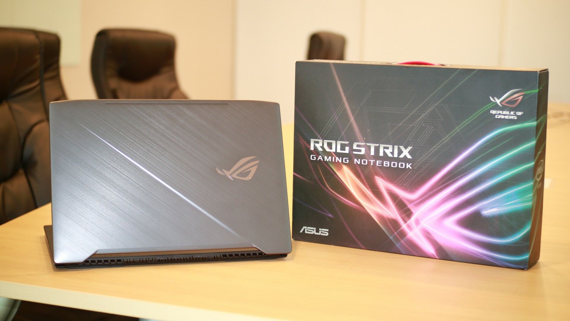 review-asus-rog-strix-gl503vm-scar-edition-1 - besar