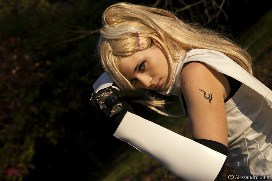 10 Cosplayer Wanita Tercantik 3 1