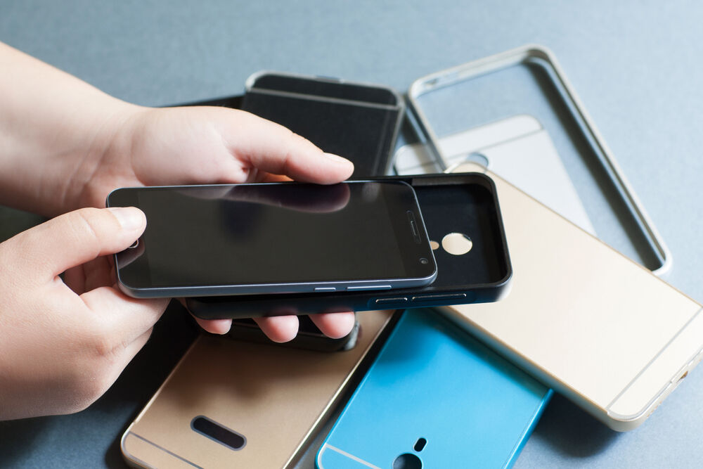 Nggak Mau Pakai Case Kesalahan Pengguna Smartphone