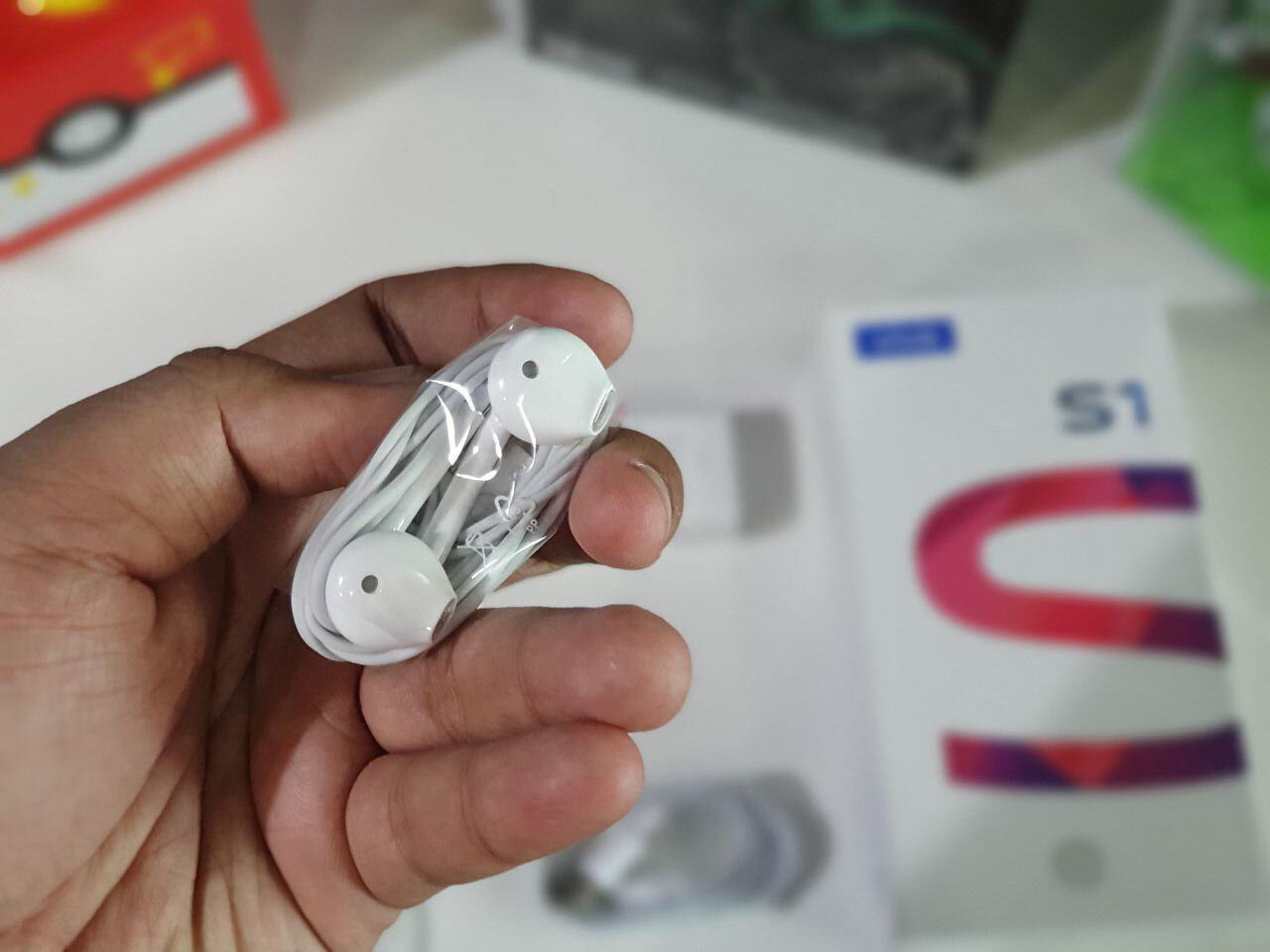 Unboxing Vivo S1 05 B3e7e