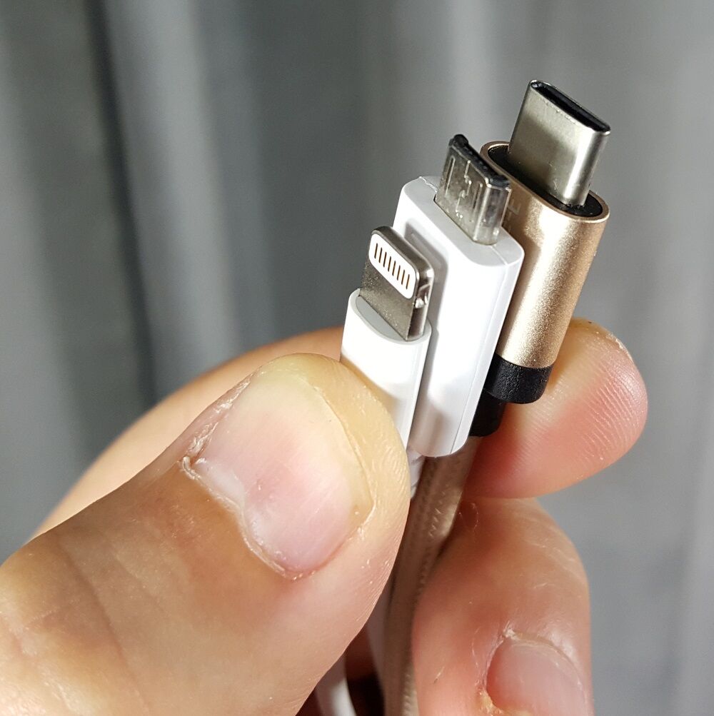 Lightning Connector Cable Vs Usb Type C 1