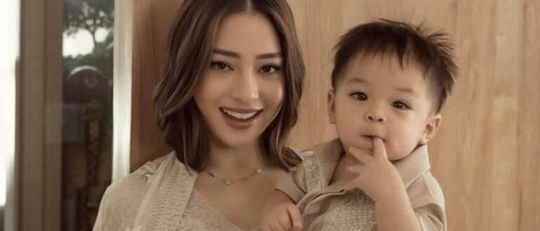 Dikenal Sebagai Sosok Ibu Super Sabar Reaksi Nikita Willy Ketika dikenal-sebagai-sosok-ibu-super-sabar-reaksi-nikita-willy-ketika