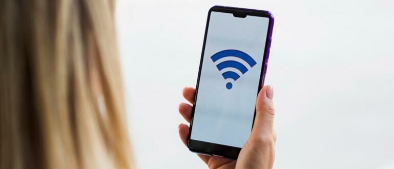 7 Cara Mengetahui Password WiFi yang Lupa di HP, Mudah dan Praktis 2025!