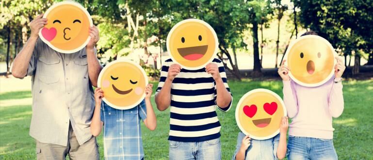 150 Arti Emoji Lengkap  yang Anak Gaul Wajib Tahu 