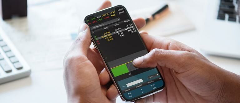 8 Aplikasi Simulasi Trading Saham Terbaik untuk Android Jalantikus