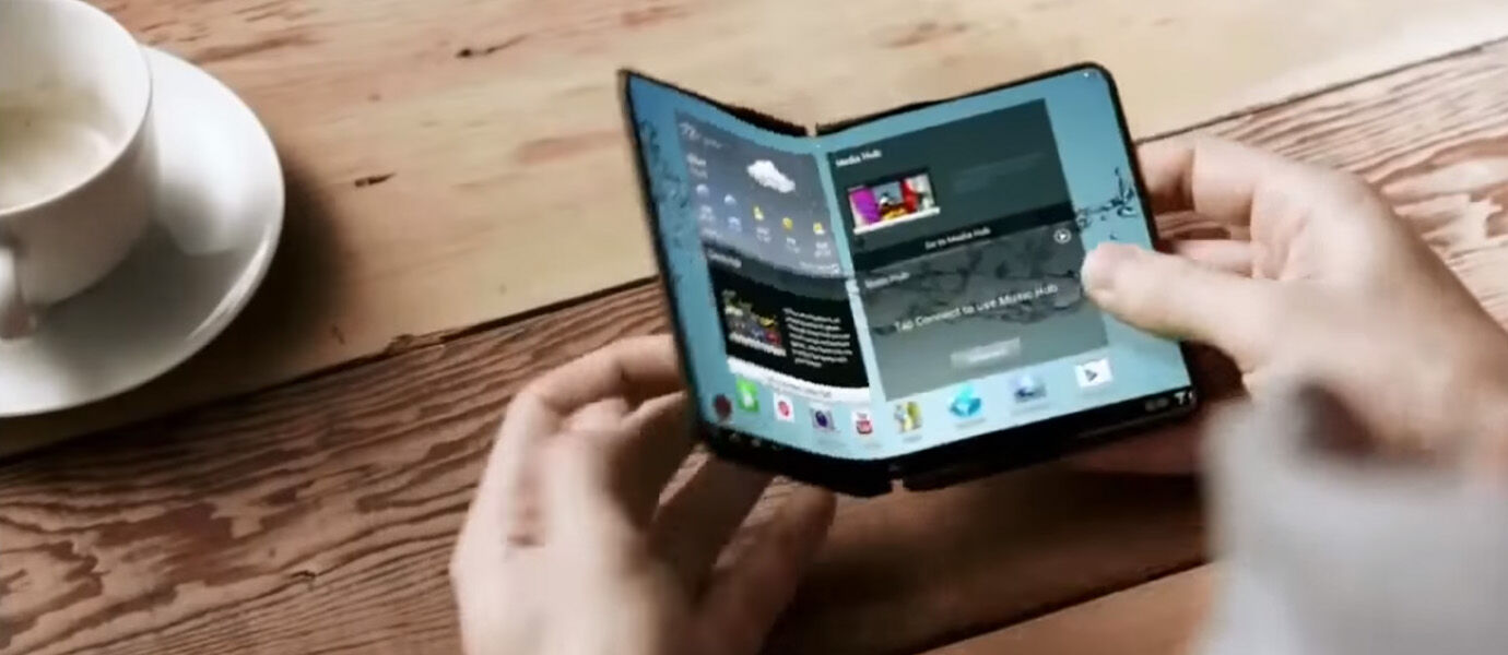 Smartphone dengan Layar Bisa Dilipat Bakal Ramai di 2017! Ini Buktinya