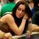 Wanita Cantik Pemain Poker Banner